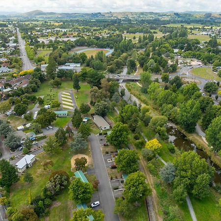 Mawley Holiday Park Masterton Exterior foto