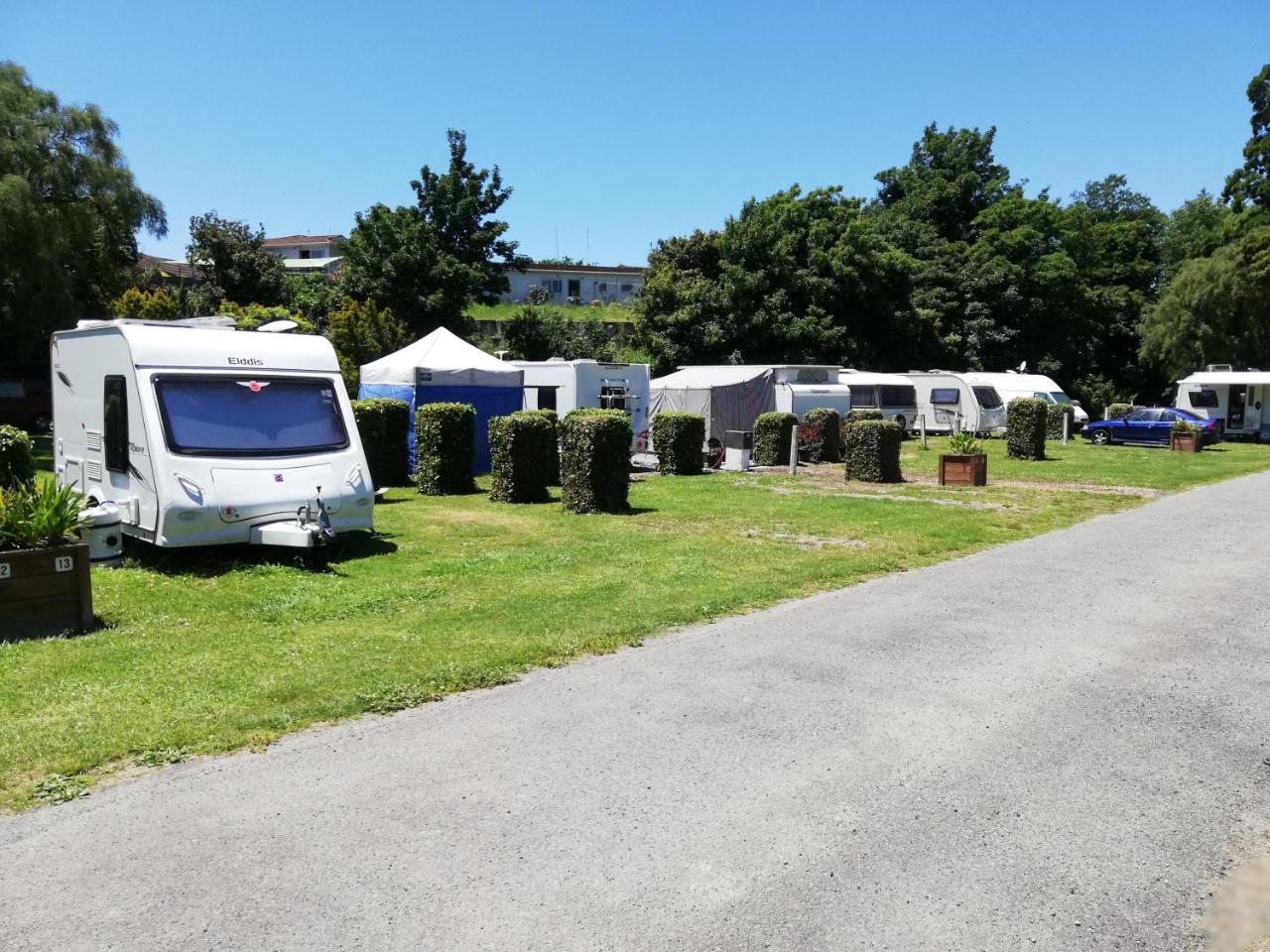 Mawley Holiday Park Masterton Exterior foto